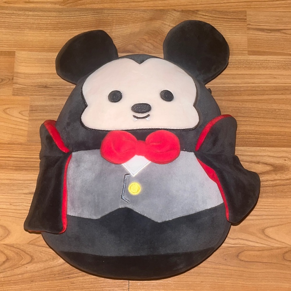MICKEY HALLOWEEN SQUISHMALLOW